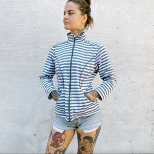 NILS/Preowned Striped Women’s Performance Jacket Zip Up Side Pockets L